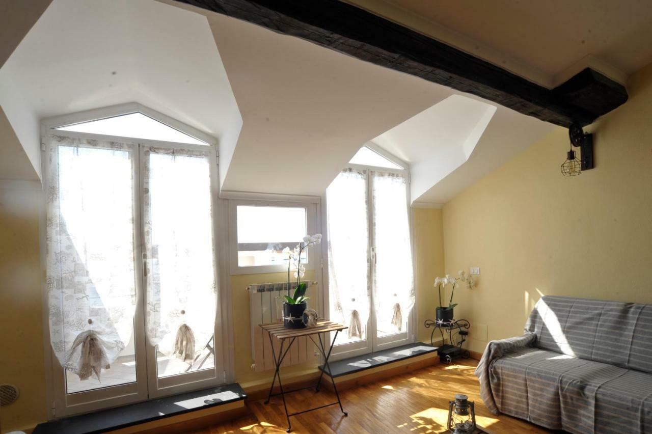 Maison Du Port Vieux Apartment Sanremo Luaran gambar