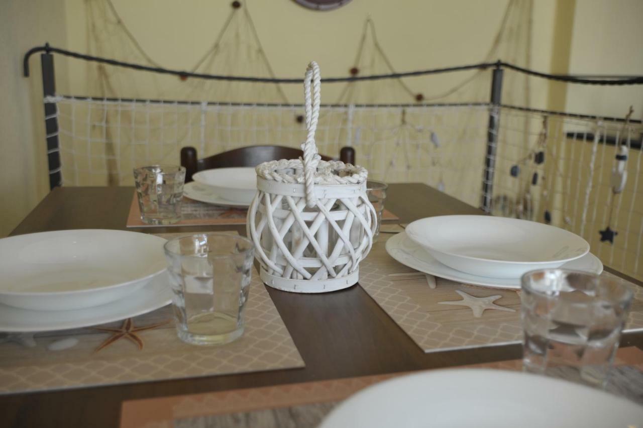 Maison Du Port Vieux Apartment Sanremo Luaran gambar